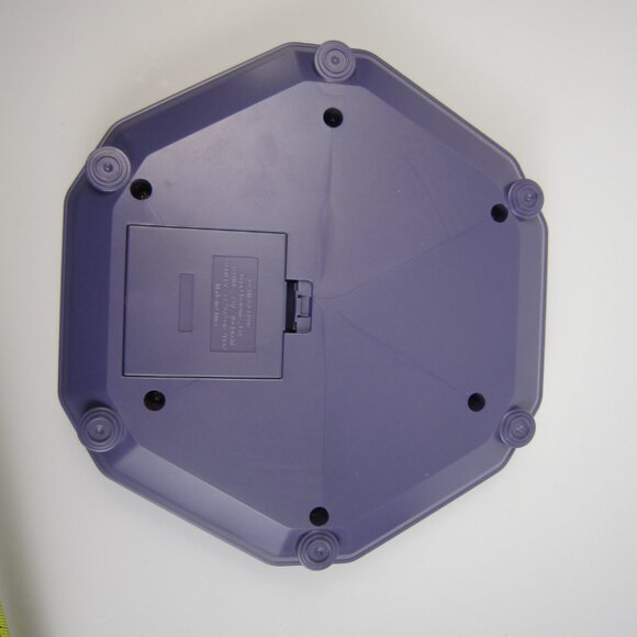 Tiger Electronics Super Copycat Electronic Memory Game 1998 -Works- Read Desc - Picture 4 of 8